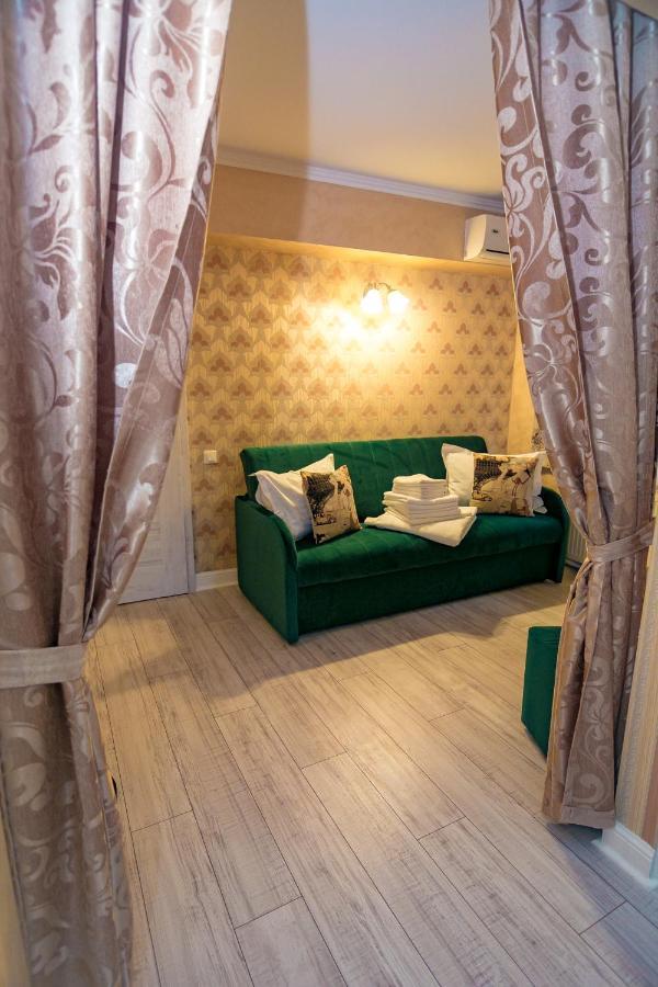 Floare De Iris Hotell Vama Veche Exteriör bild