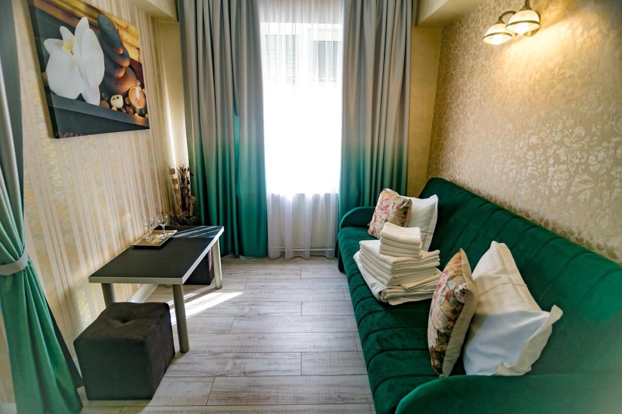 Floare De Iris Hotell Vama Veche Exteriör bild